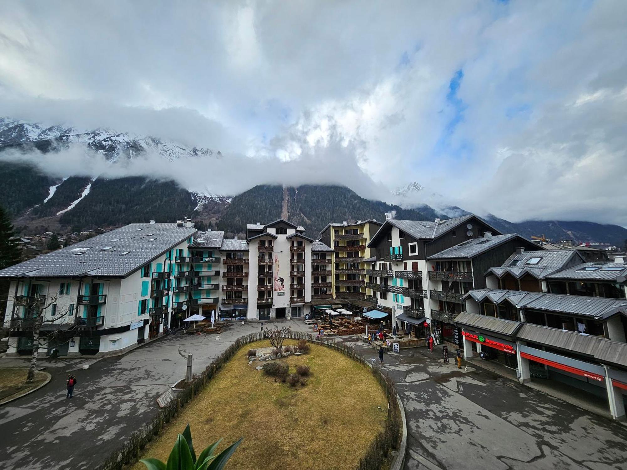 Cozy Chamonix Ski Studio With Mountain Views מראה חיצוני תמונה